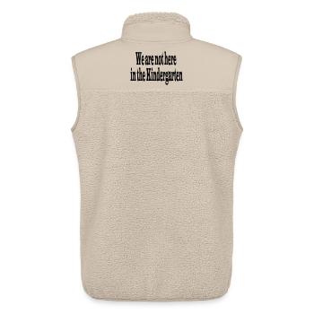 Kindergarten - Unisex Sherpaweste von Stanley/Stella - Beige - Hinten - AI Model Male 178 light (178cm)