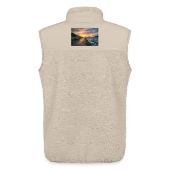Sonnenuntergang auf dem Küstenweg - Unisex Sherpaweste von Stanley/Stella - Beige - Hinten - AI Model Male 178 light (178cm)