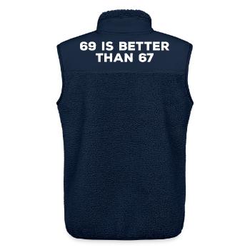 69 Is Better Than 67 - lustige erwachsenen Sprüche - Unisex Sherpaweste von Stanley/Stella - Navy - Hinten - AI Model Male 178 light (178cm)
