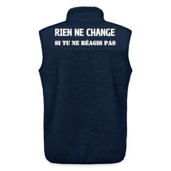 Nichts ändert sich, wenn du nicht reagierst - Unisex Sherpaweste von Stanley/Stella - Navy - Hinten - AI Model Male 178 light (178cm)