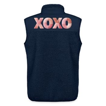 XOXO Patchwork Spruch Kuss Umarmung - Unisex Sherpaweste von Stanley/Stella - Navy - Hinten - AI Model Male 178 light (178cm)