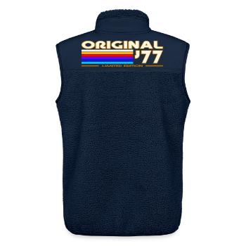 Originaler 77er Rainbow Retro - Unisex Sherpaweste von Stanley/Stella - Navy - Hinten - AI Model Male 178 light (178cm)