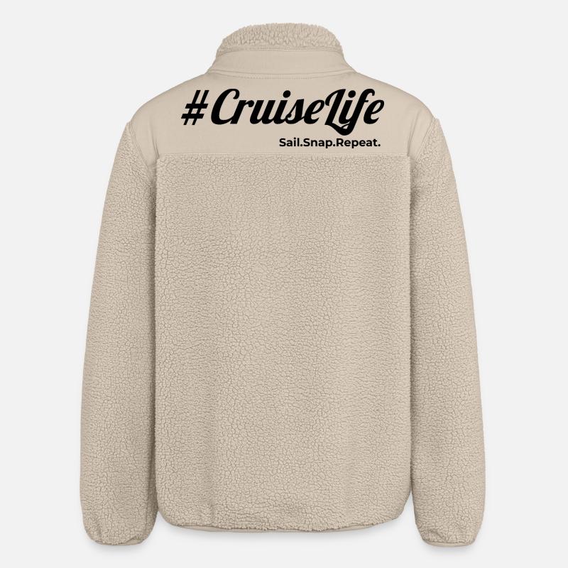 #CruiseLife - Relaxed Fit Unisex Sherpajacke von Stanley/Stella - Beige