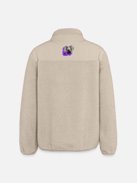 Weimaraner mit Anemonen blüten - Relaxed Fit Unisex Sherpajacke von Stanley/Stella - Beige
