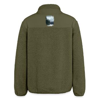 finsterer Wald und Berge mit ausgefranstem Rand - Relaxed Fit Unisex Sherpajacke von Stanley/Stella - Khaki - Hinten