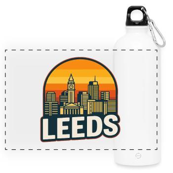 Vintage Leeds Skyline Retro-Sonnenuntergangsdesign - Panorama Trinkflasche mit Karabiner 750 ml - Weiß - Vorne