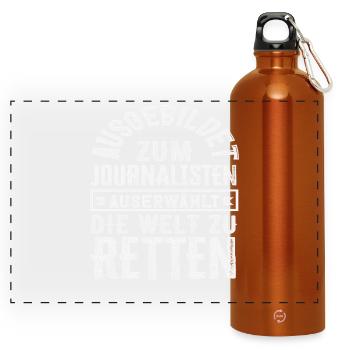 Trained as a reporter, journalist, saving the world - Panoramic Drinks Bottle with Carabiner 750 ml - burnt orange - Front