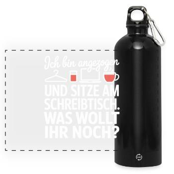 Ich Bin Angezogen Am Schreibtisch Homeoffice Büro - Panorama Trinkflasche mit Karabiner 750 ml - Schwarz - Vorne