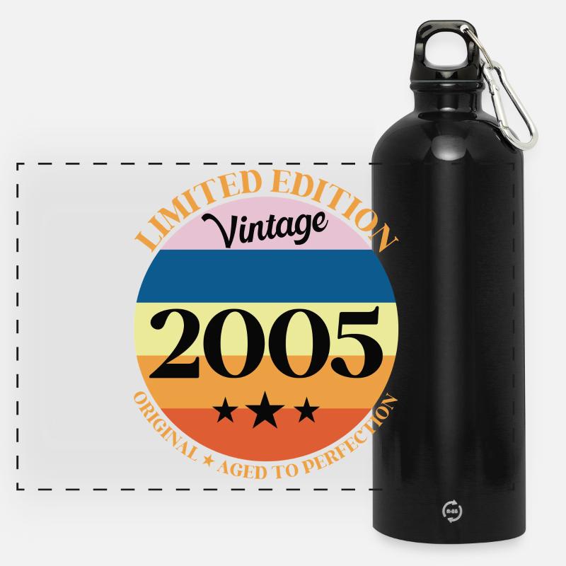 2005 Vintage Birthday Gift - Panoramic Drinks Bottle with Carabiner 750 ml - black