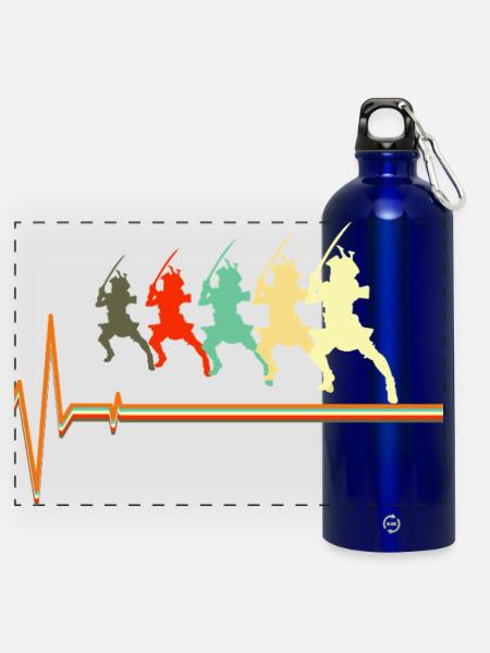 Samurai-Herzschlag-Krieger Bushido-Silhouette - Panorama Trinkflasche mit Karabiner 750 ml - Königsblau