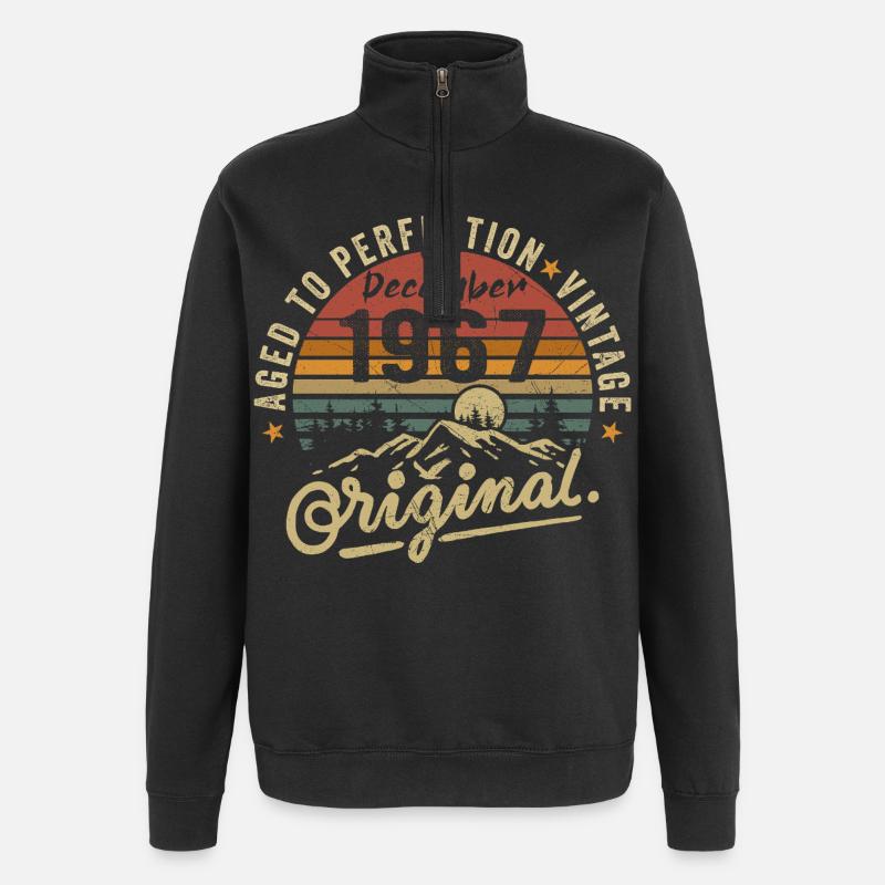 Legends were unveiled in December 1967 - Quarter-Zip Sweatshirt - black