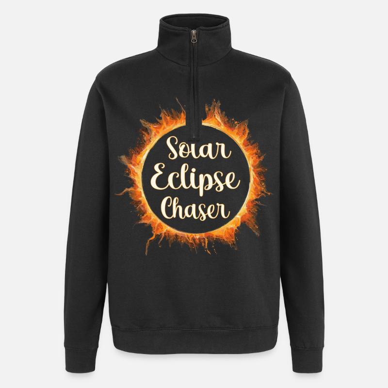 Solar eclipse chaser - Quarter-Zip Sweatshirt - black
