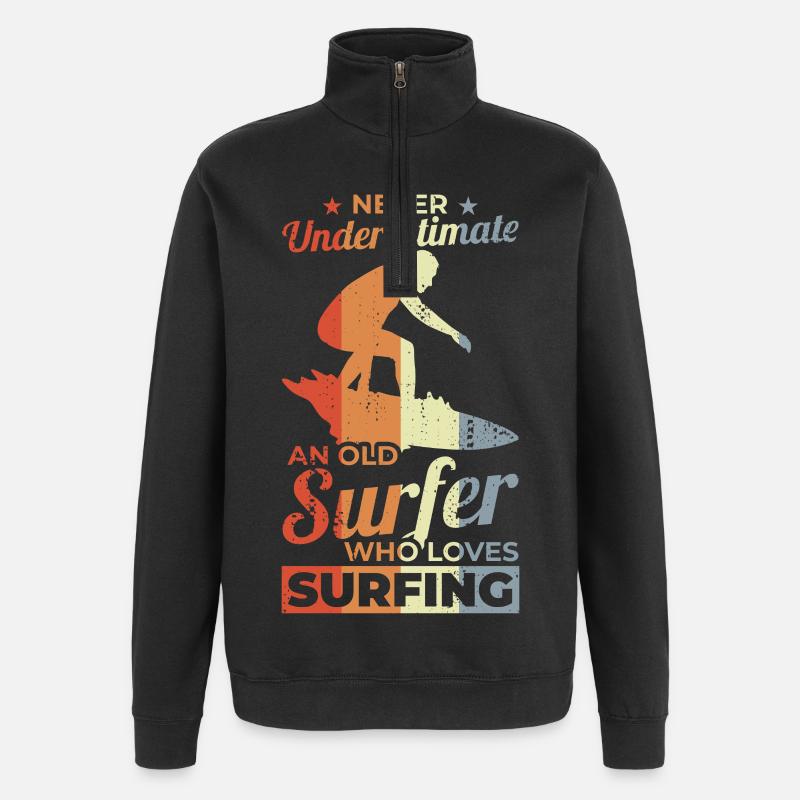 Never underestimate an old surfer - Quarter-Zip Sweatshirt - black