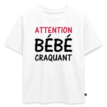 Attention BEBE craquant ! - T-shirt enfant oversize en coton biologique Premium - blanc - Devant - AI Model Kid Male (0cm)