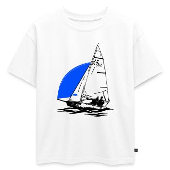 Régate de dériveurs à voile pour jeunes RS Feva XL - T-shirt enfant oversize en coton biologique Premium - blanc - Devant - AI Model Kid Male (0cm)