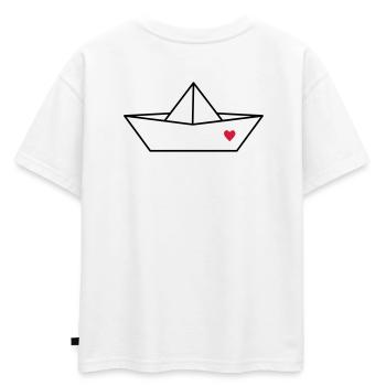 Bateau en papier bateau coeur je héberge un cadeau d'amour - T-shirt enfant oversize en coton biologique Premium - blanc - Dos - AI Model Kid Male (0cm)