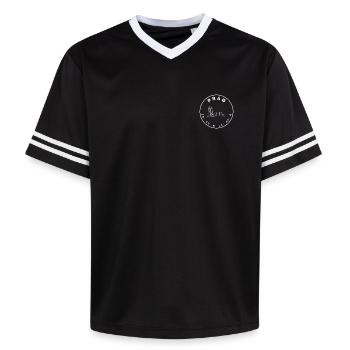 Prag mit Brücke und Koordinaten - Unisex Football Style Mesh T-Shirt - Schwarz/Weiß - Vorne - AI Model Female 172 light (172cm) & AI Model Male 185 light (185cm)