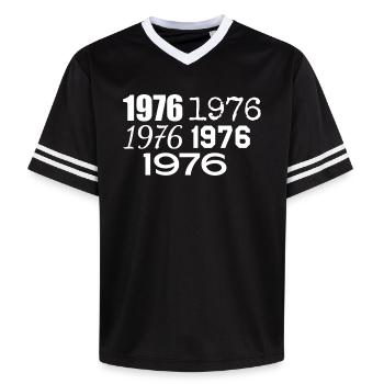 1976 - Unisex Football Style Mesh T-Shirt - Schwarz/Weiß - Vorne - AI Model Female 172 light (172cm) & AI Model Male 185 light (185cm)
