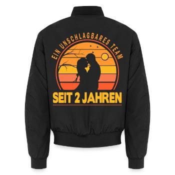 2 Jahre Beziehung Jahrestag Hochzeitstag  - Unisex Bomberjacke - Schwarz - Hinten - AI Model Male 185 light (185cm)