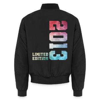 13. Geburtstag Limited Edition 2013 Jahrgang 2013 - Unisex Bomberjacke - Schwarz - Hinten - AI Model Male 185 light (185cm)