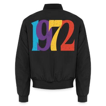 Geboren 1972 Geburtstagsgeschenk Geburtstag 72 - Unisex Bomberjacke - Schwarz - Hinten - AI Model Male 185 light (185cm)