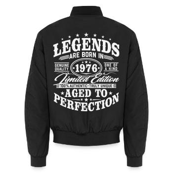 Cadeau d’anniversaire vintage vintage rétro 1976 - Bomber unisexe - noir - Dos - AI Model Male 185 light (185cm)