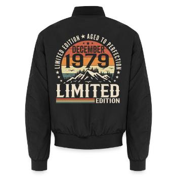 Dezember 1979 - Unisex Bomberjacke - Schwarz - Hinten - AI Model Male 185 light (185cm)