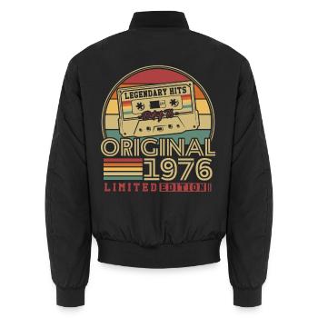 Original 1976 Jahrgang Vintage Geburtstag Retro - Unisex Bomberjacke - Schwarz - Hinten - AI Model Male 185 light (185cm)