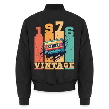 1976 Vintage Retro Geburtstagsgeschenk - Unisex Bomberjacke - Schwarz - Hinten - AI Model Male 185 light (185cm)