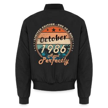 Oktober 1986 Jahrgang Retro Geburtstag Geschenk - Unisex Bomberjacke - Schwarz - Hinten - AI Model Male 185 light (185cm)