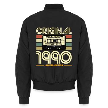 Originale Retro-Kassettenausgabe von 1990 - Unisex Bomberjacke - Schwarz - Hinten - AI Model Male 185 light (185cm)