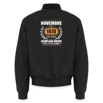 November 1970 Original Edition Vintage November - Unisex Bomberjacke - Schwarz - Hinten - AI Model Male 185 light (185cm)