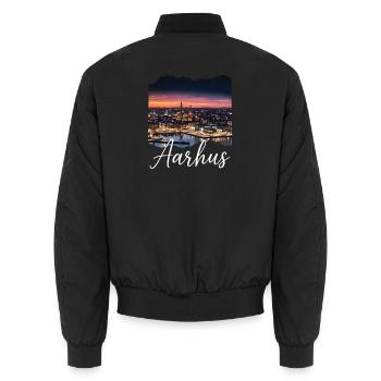 Aarhus Hafenpanorama Dämmerung - Unisex Bomberjacke - Schwarz - Hinten - AI Model Male 185 light (185cm)
