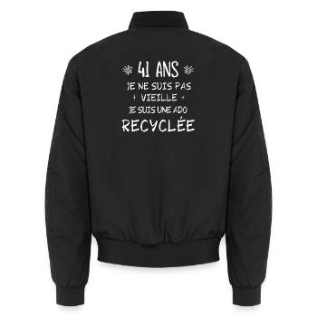 ado recyclée, anniversaire 41 ans, j'ai 41 ans - Bomber unisexe - noir - Dos - AI Model Male 185 light (185cm)