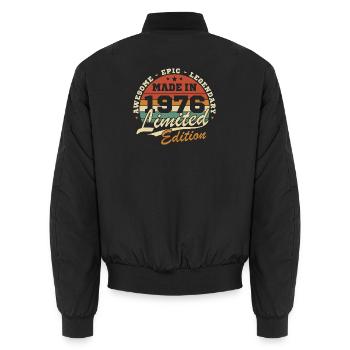 1976 Vintage Retro Geburtstagsgeschenk - Unisex Bomberjacke - Schwarz - Hinten - AI Model Male 185 light (185cm)