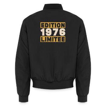 1976 50 ans Anniversaire Vintage Cadeau - Bomber unisexe - noir - Dos - AI Model Male 185 light (185cm)