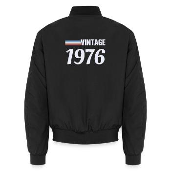 T-Shirt 50 Ans Né(e) 1976 Vintage - Bomber unisexe - noir - Dos - AI Model Male 185 light (185cm)