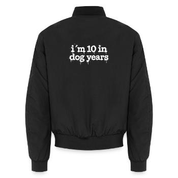 Ich bin 10 in Hundejahren – Graffiti-Splatter - Unisex Bomberjacke - Schwarz - Hinten - AI Model Male 185 light (185cm)