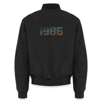 1986  - Unisex Bomberjacke - Schwarz - Hinten - AI Model Male 185 light (185cm)