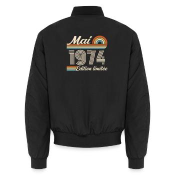 Cadeau Anniversaire 52 ans - Né mai 1974 - Bomber unisexe - noir - Dos - AI Model Male 185 light (185cm)