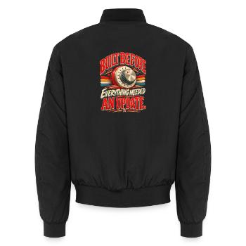 Gebaut, bevor alles überarbeitet werden musste – Retro H - Unisex Bomberjacke - Schwarz - Hinten - AI Model Male 185 light (185cm)