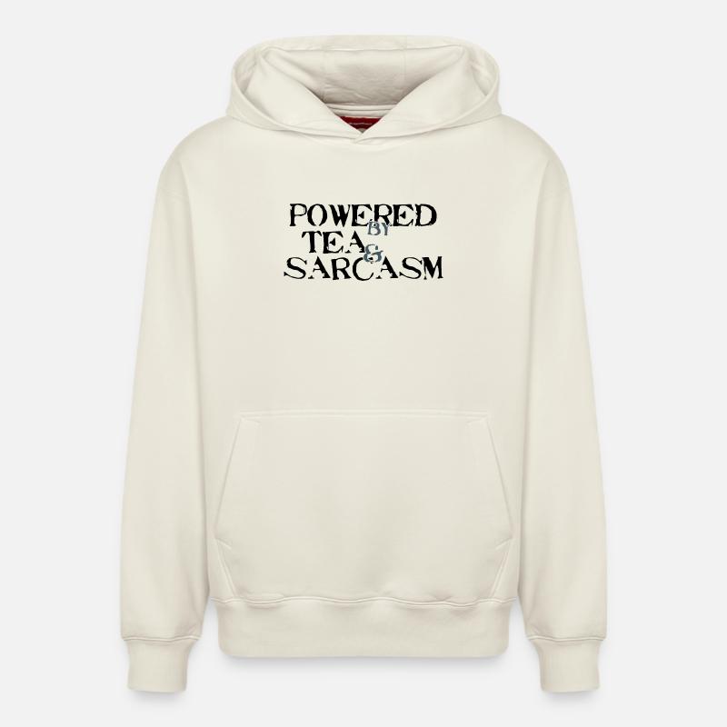 Powered by Tea & Sarcasm - Relaxed Unisex Organic Hoodie – von SPREAD - Naturweiß
