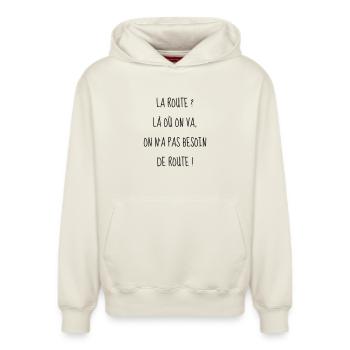 Cinéma / Citation / Série télé / Geek - Sweat à capuche unisexe décontracté en coton biologique – de SPREAD - blanc cassé - Devant - AI Model Female 172 dark (172cm) & AI Model Male 178 light (178cm)