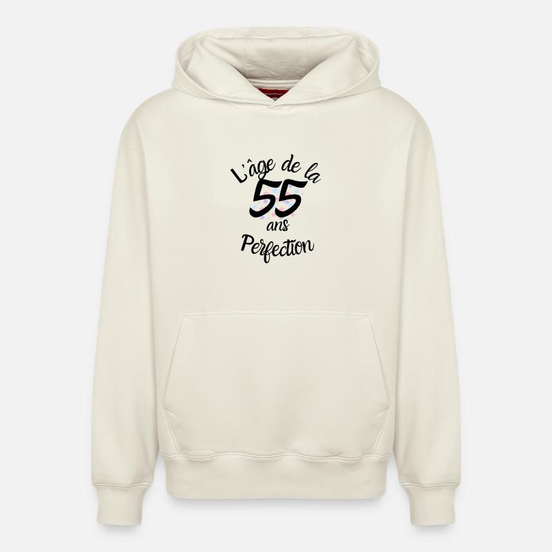 55 ans, l'âge de la perfection - Sweat à capuche unisexe décontracté en coton biologique – de SPREAD - blanc cassé