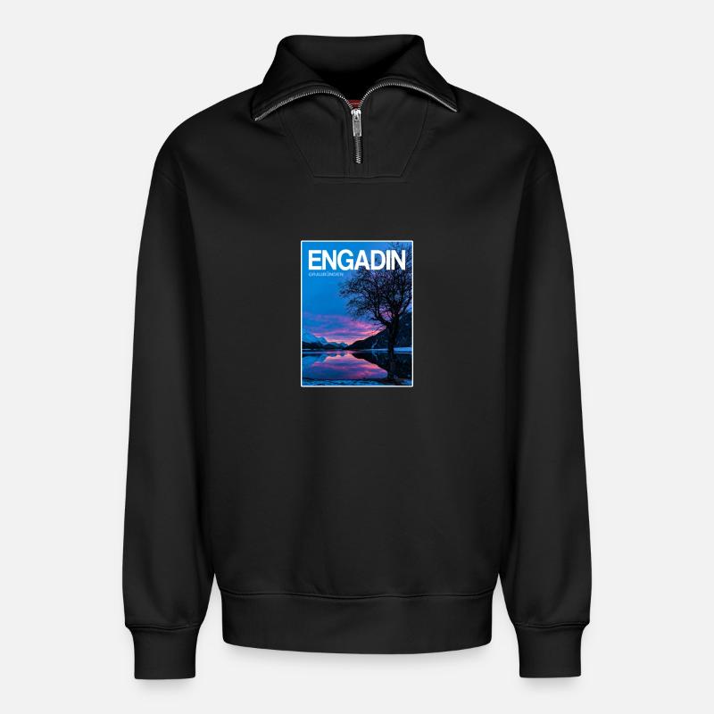 Engadin Seenlandschaft Abendlicht - Relaxed Unisex Organic Half Zip Sweatshirt – von SPREAD - Schwarz