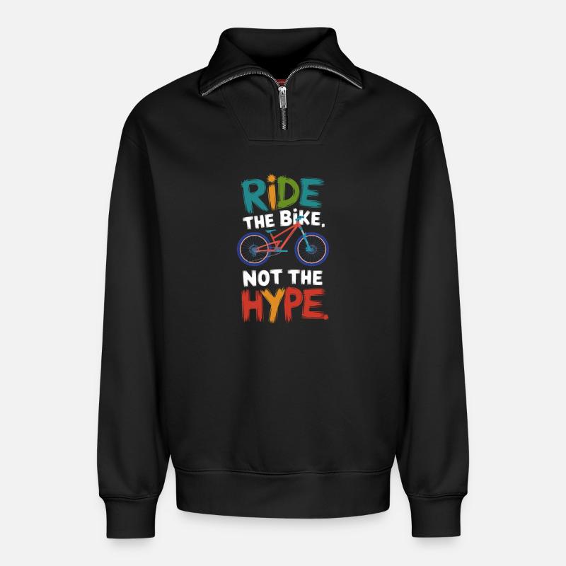 Lebendiges Bike-Rallye-Statement - Relaxed Unisex Organic Half Zip Sweatshirt – von SPREAD - Schwarz