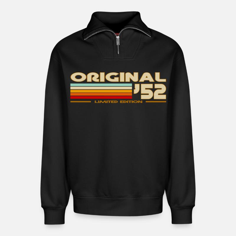 1952 - Relaxed Unisex Organic Half Zip Sweatshirt – von SPREAD - Schwarz