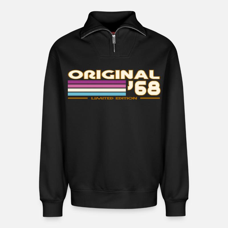 1968 - Relaxed Unisex Organic Half Zip Sweatshirt – von SPREAD - Schwarz