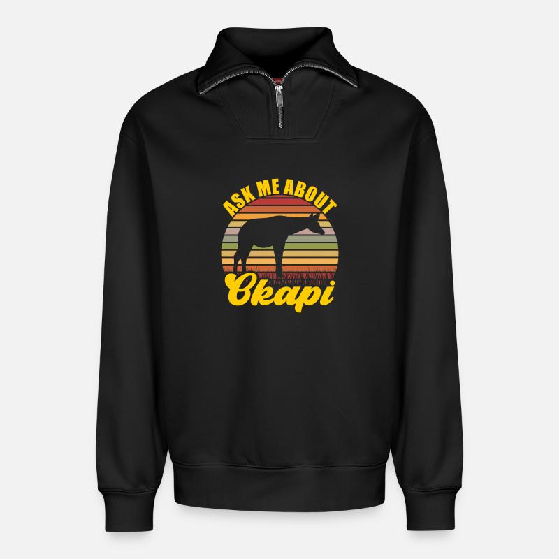 Okapi in der Wildnis entdecken - Relaxed Unisex Organic Half Zip Sweatshirt – von SPREAD - Schwarz