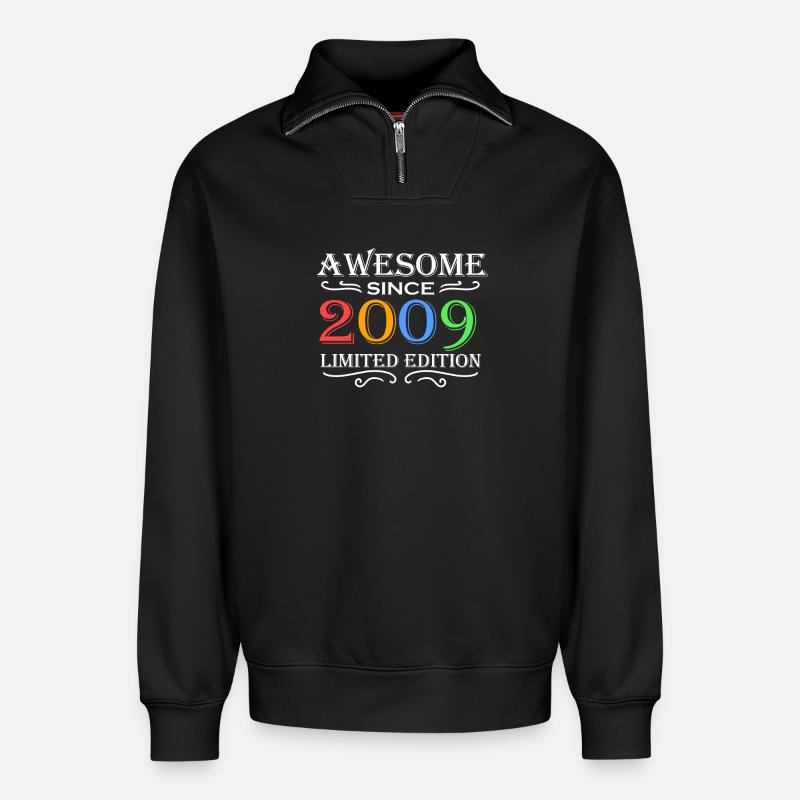 2009 - Relaxed Unisex Organic Half Zip Sweatshirt – von SPREAD - Schwarz